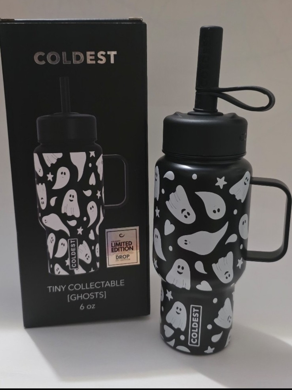6.7 Coldest Tiny Collectable Ghosts Water Bottle - Black & White